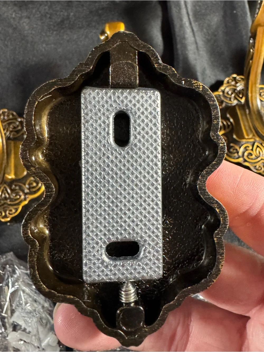4pcs Vintage Brass Coat Hooks...